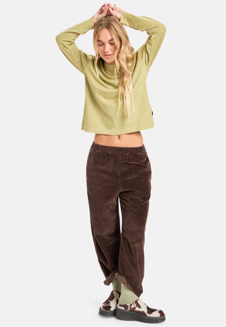 Топ Quiksilver ESSENTIAL, Sponge/Beige
Топ Quiksilver ESSENTIAL, Sponge/Beige