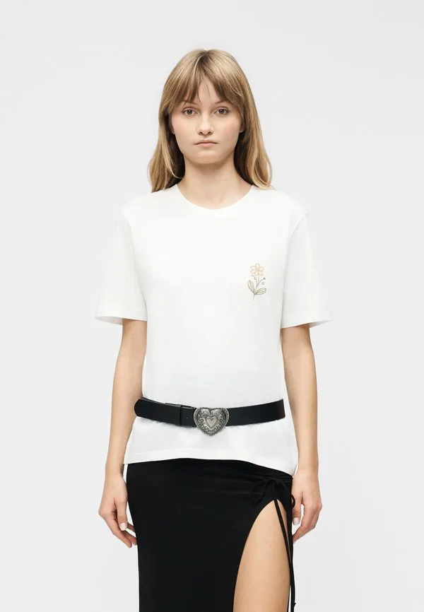 Футболка с принтом люси монья. Only, Bright White, Белый, Футболка с принтом люси монья. Only, Bright White
Футболка с принтом люси монья. Only, Bright White, Белый, Футболка с принтом люси монья. Only, Bright White