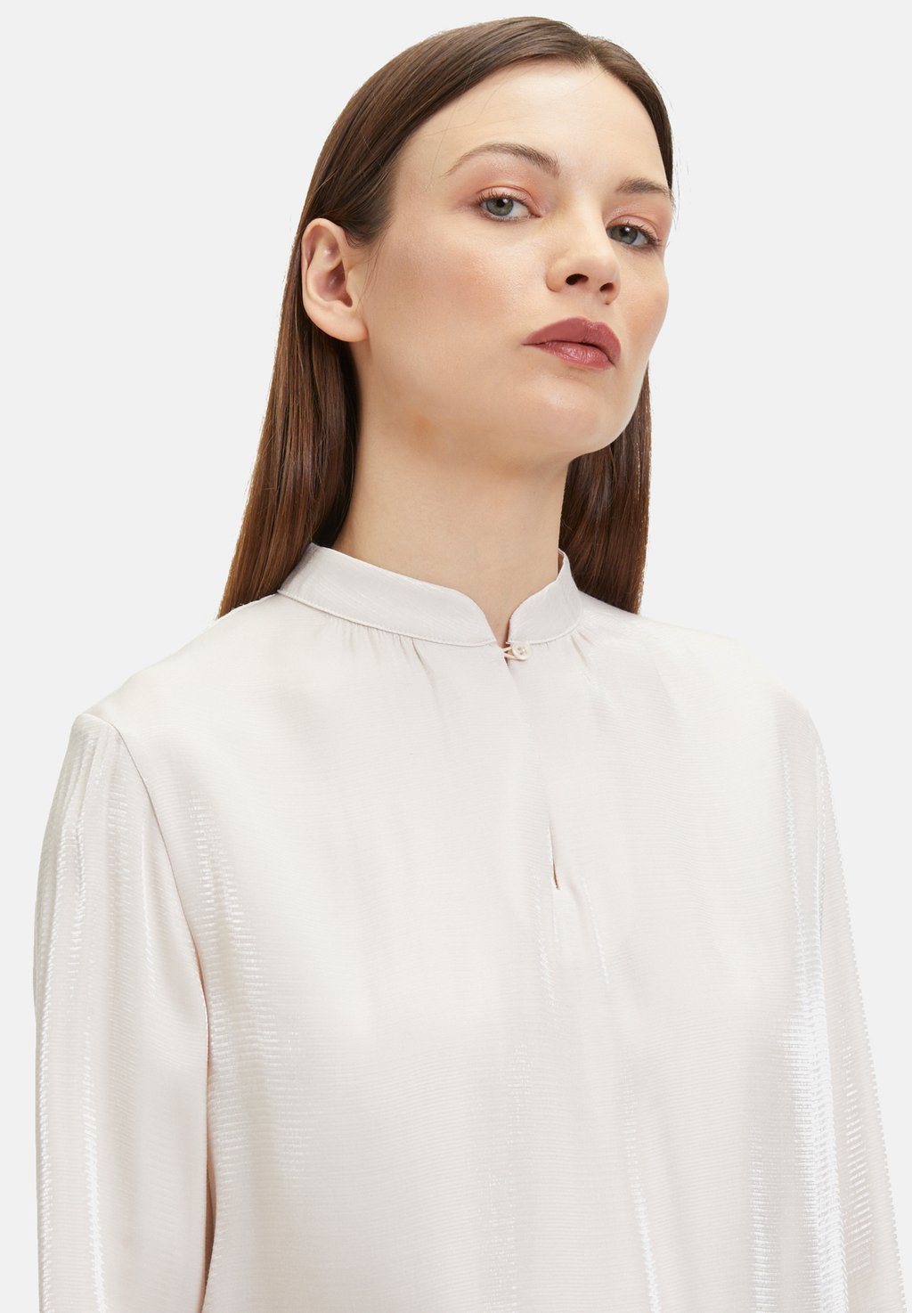 Блузка на пуговицах Betty & Co, бежевый
Блузка на пуговицах Betty & Co, бежевый