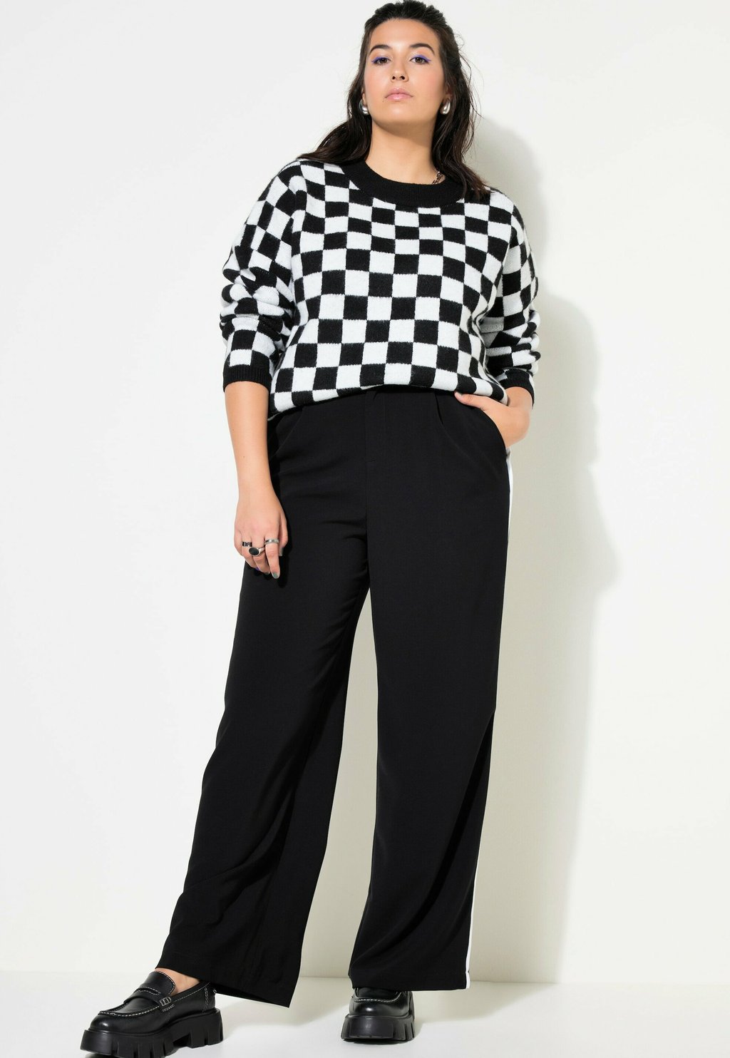 Брюки Studio Untold, черный 
Брюки Studio Untold, черный