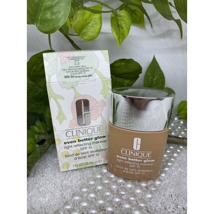 Clinique Even Better Glow Light Reflecting Makeup Тональный крем Spf 15 30 мл
Clinique Even Better Glow Light Reflecting Makeup Тональный крем Spf 15 30 мл