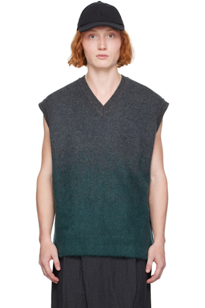 Жилет с серо-зеленым градиентом Juun.J
Жилет с серо-зеленым градиентом Juun.J