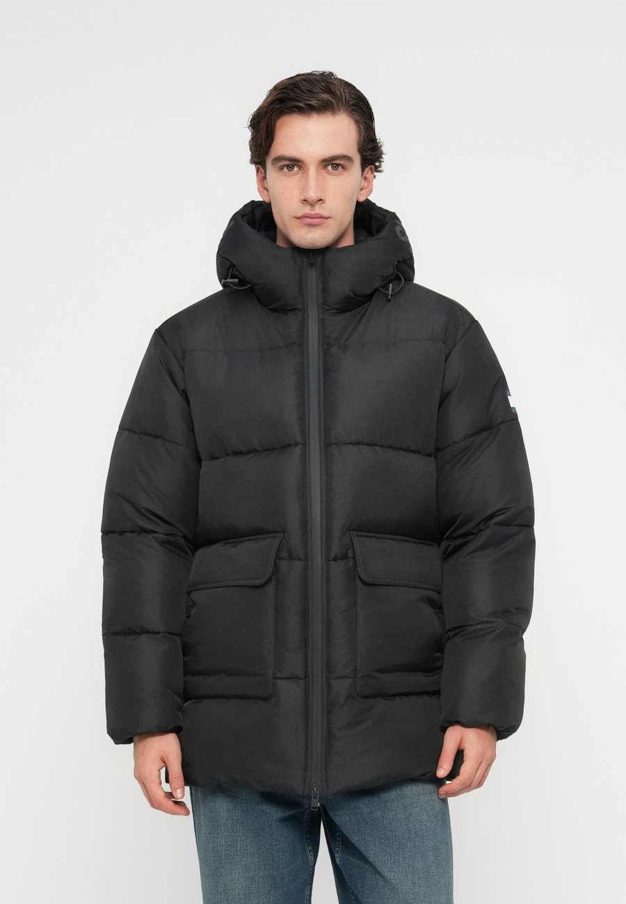 Куртка Tommy Jeans VOLUMINOUS PUFFER, Black
Куртка Tommy Jeans VOLUMINOUS PUFFER, Black