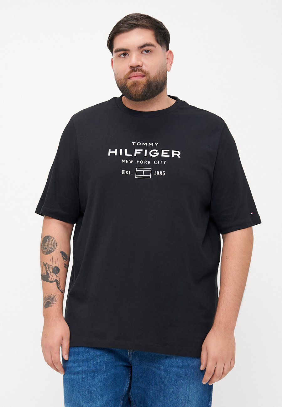 Футболка Tommy Hilfiger STACK GRAPHIC TEE, Black
Футболка Tommy Hilfiger STACK GRAPHIC TEE, Black