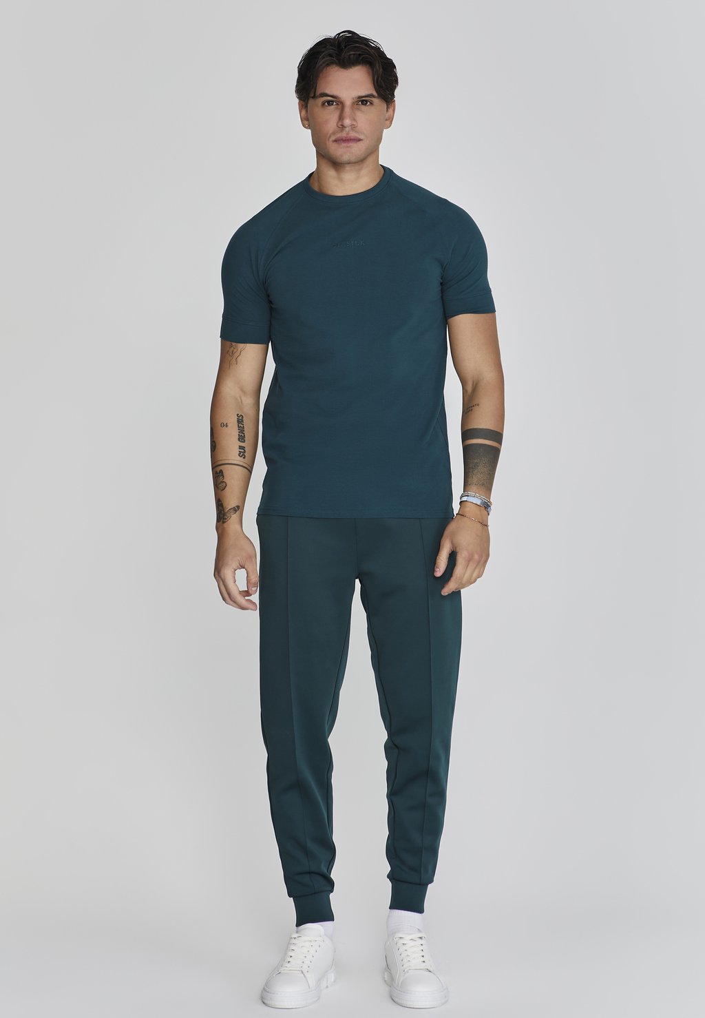 Спортивные брюки JOGGERS SIKSILK, зеленый
Спортивные брюки JOGGERS SIKSILK, зеленый