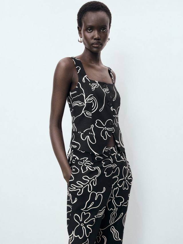 Лиза лен с цветочным принтом жилет с поясом Mango, Black
Лиза лен с цветочным принтом жилет с поясом Mango, Black