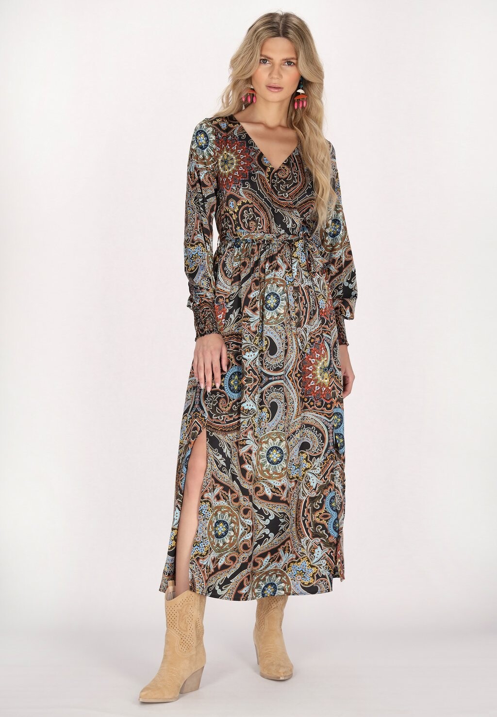 Дневное платье usha, черный
Дневное платье usha, черный