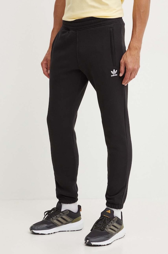 Брюки спортивные Essential Adidas Originals, черный
Брюки спортивные Essential Adidas Originals, черный