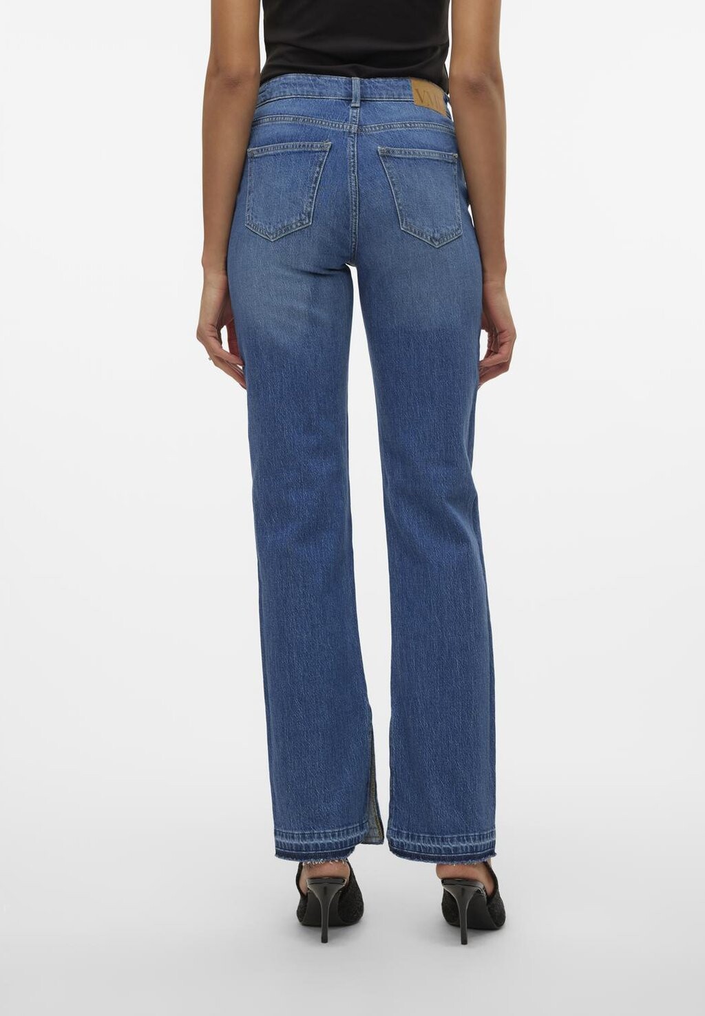 Джинсы прямого кроя Straight Slids Jeans Vero Moda, средне-синие
Джинсы прямого кроя Straight Slids Jeans Vero Moda, средне-синие