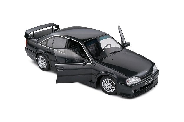 Solido Opel Omega Evo 500 1990 Black Metal D 1:18 1809701
Solido Opel Omega Evo 500 1990 Black Metal D 1:18 1809701