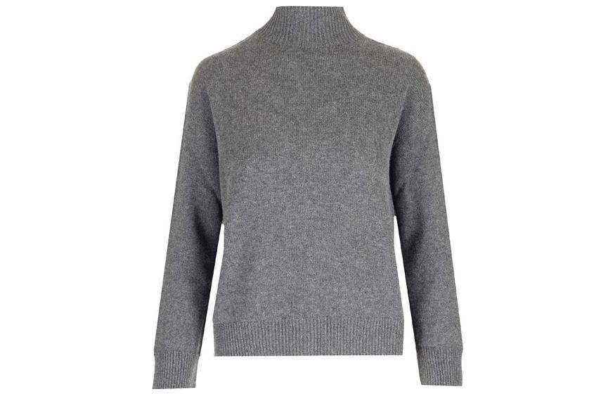 Свитер женский серый 'S MAX MARA
Свитер женский серый 'S MAX MARA