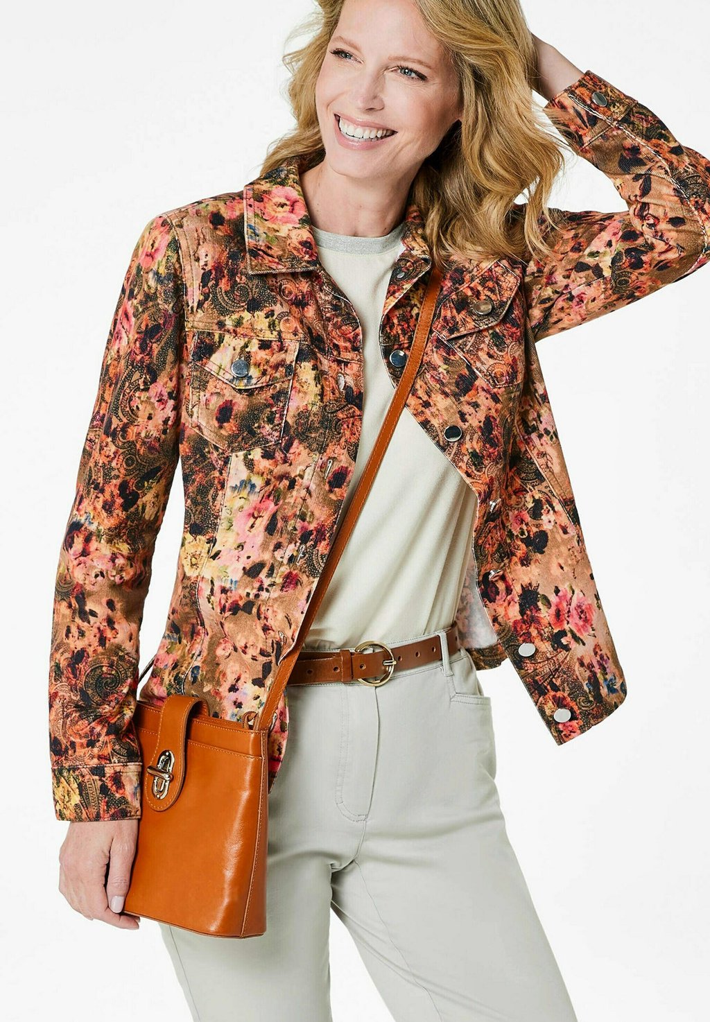 Летняя куртка GOLDNER, бежевый
Летняя куртка GOLDNER, бежевый