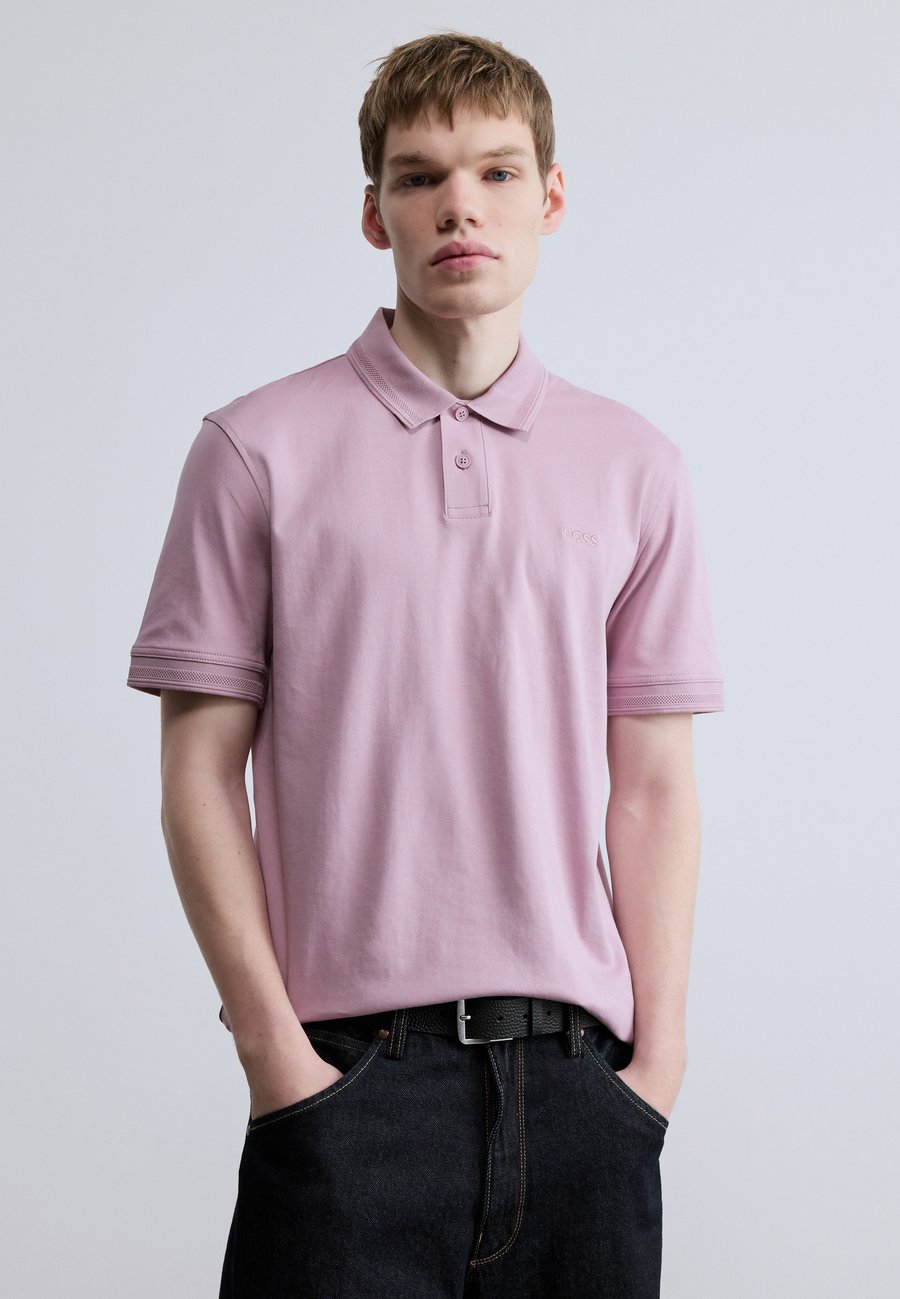 Поло BOSS Polo shirt, Light Pastel Purple/Light Pink, Розовый, Поло BOSS Polo shirt, Light Pastel Purple/Light Pink
Поло BOSS Polo shirt, Light Pastel Purple/Light Pink, Розовый, Поло BOSS Polo shirt, Light Pastel Purple/Light Pink