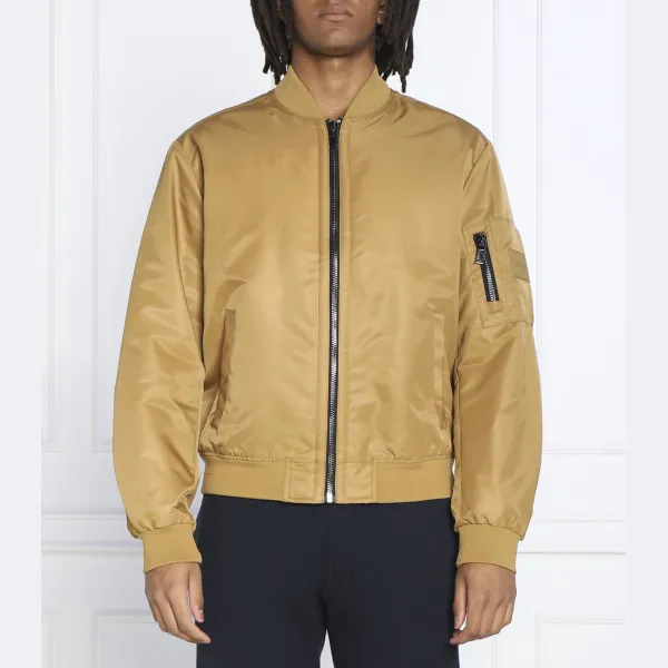 Бомбер стандартного кроя Calvin Klein, коричневый
Бомбер стандартного кроя Calvin Klein, коричневый