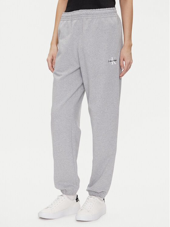 Спортивные брюки обычного кроя Monologo LV047B235G Calvin Klein Jeans, серый
Спортивные брюки обычного кроя Monologo LV047B235G Calvin Klein Jeans, серый