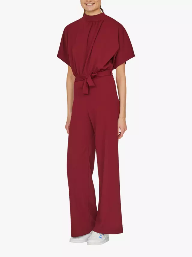 Комбинезон Sisters Point Girl Short Sleeve, цвет bordeaux
Комбинезон Sisters Point Girl Short Sleeve, цвет bordeaux