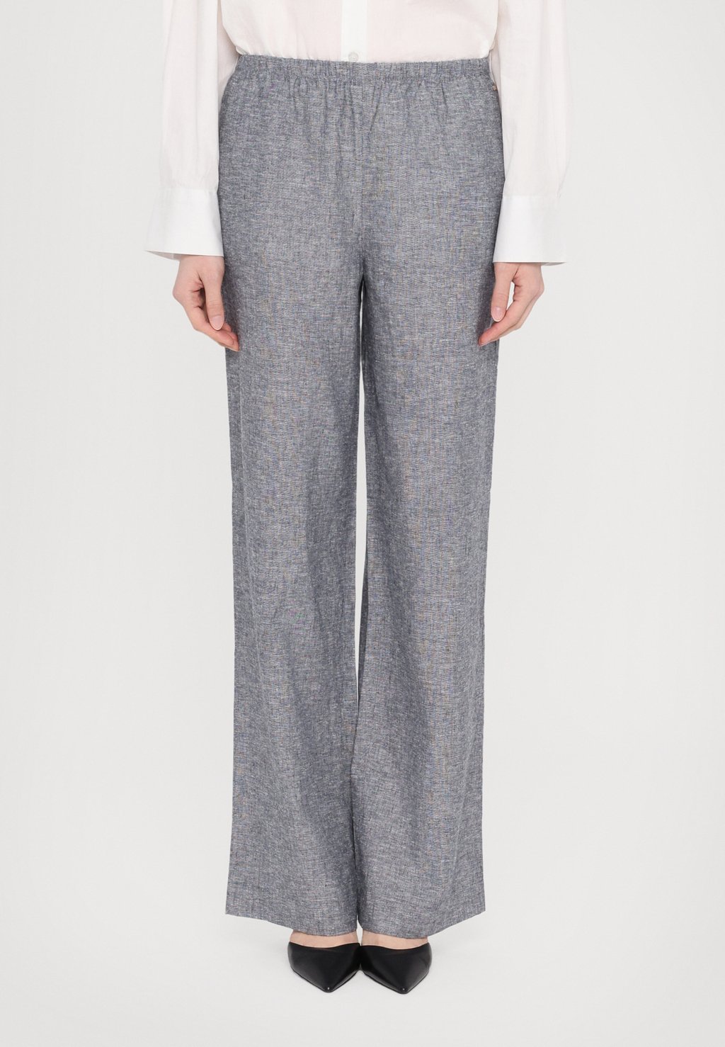 Брюки TROUSER Armani Exchange, синий
Брюки TROUSER Armani Exchange, синий