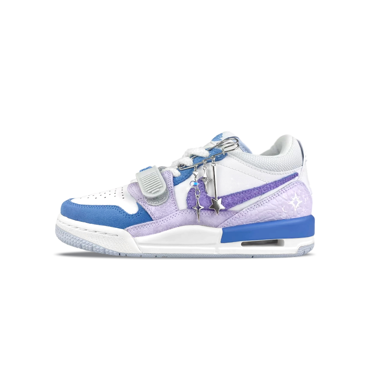 Легги 312 устойчивые к истиранию низкие винтажные баскетбольные кроссовки unisex Jordan, белый/синий/фиолетовый
Легги 312 устойчивые к истиранию низкие винтажные баскетбольные кроссовки unisex Jordan, белый/синий/фиолетовый