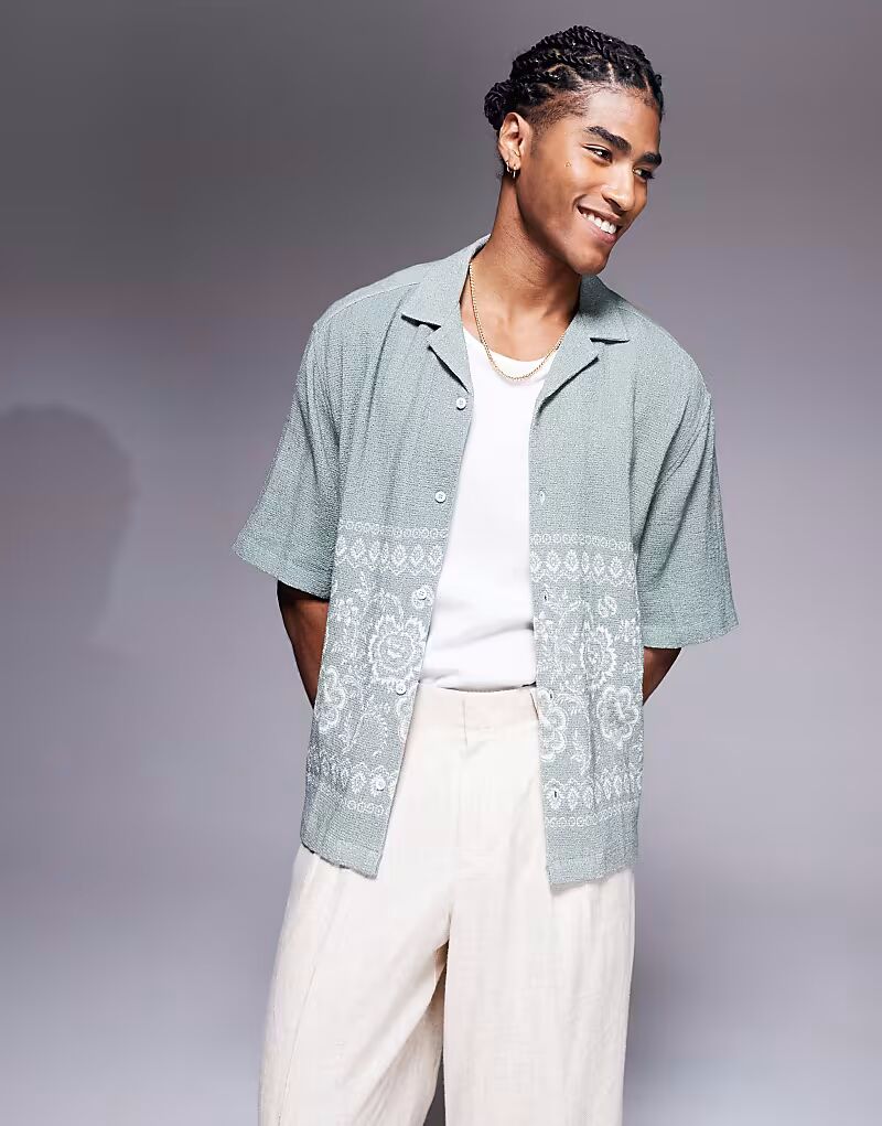 Рубашка свободного кроя с цветочным принтом зеленого цвета от ASOS DESIGN
Рубашка свободного кроя с цветочным принтом зеленого цвета от ASOS DESIGN