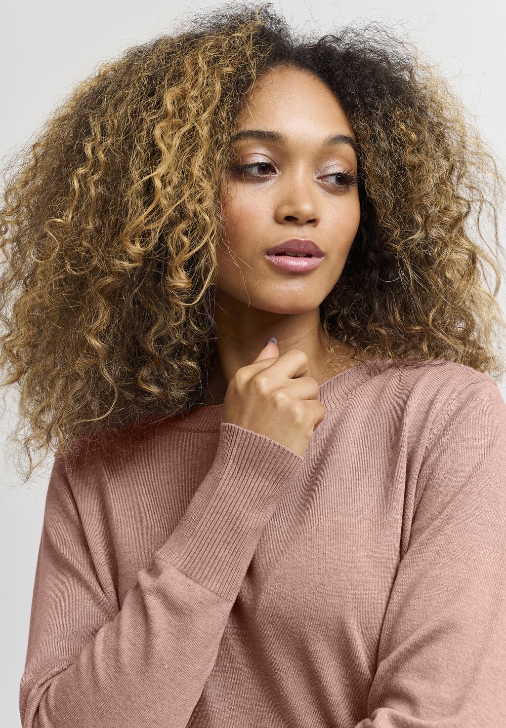 Джемпер PZSARA PULZ, светло-розовый
Джемпер PZSARA PULZ, светло-розовый