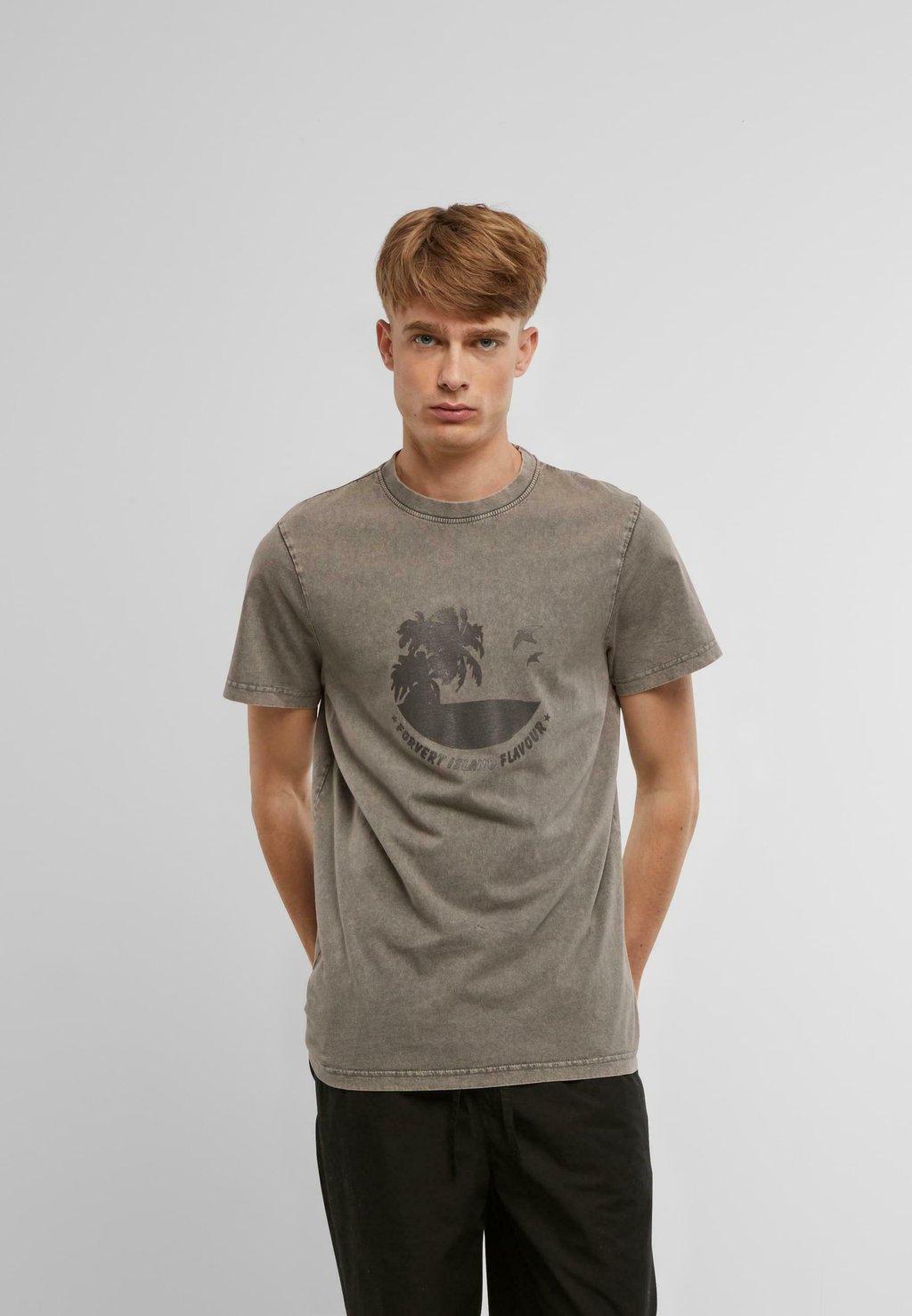 Футболка с принтом Forvert, темно-серый
Футболка с принтом Forvert, темно-серый