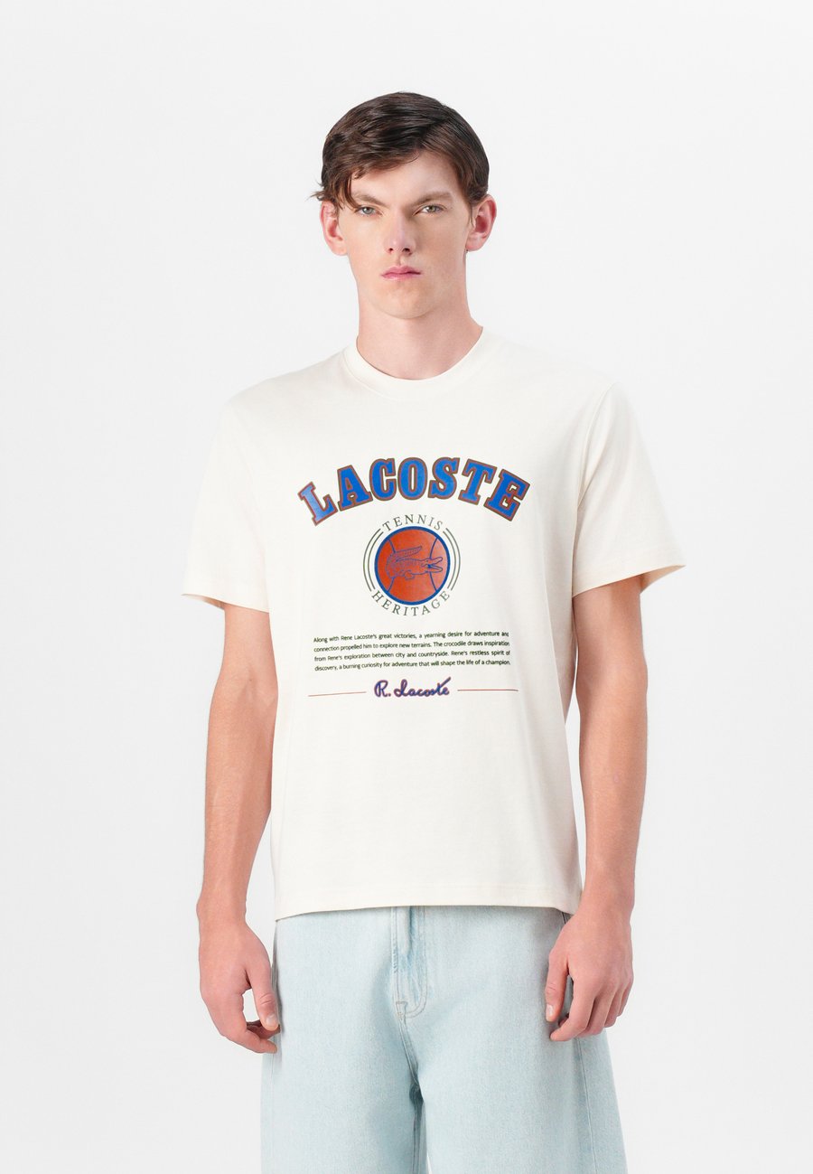 Футболка Lacoste Print T-shirt, Lapland/Off-White, Белый, Футболка Lacoste Print T-shirt, Lapland/Off-White
Футболка Lacoste Print T-shirt, Lapland/Off-White, Белый, Футболка Lacoste Print T-shirt, Lapland/Off-White