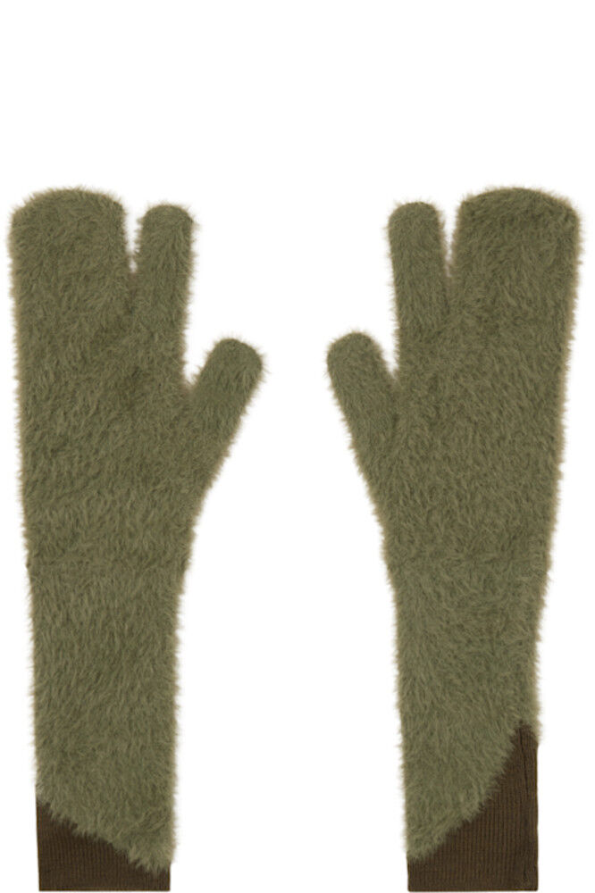 Зеленые мохнатые изношенные рукавицы MM6 Maison Margiela
Зеленые мохнатые изношенные рукавицы MM6 Maison Margiela