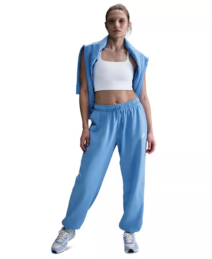 Женские спортивные брюки Club Fleece Mid-Rise Oversized Nike, синий
Женские спортивные брюки Club Fleece Mid-Rise Oversized Nike, синий