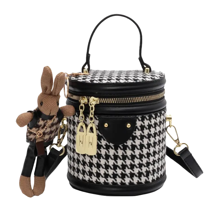 Дусен Кангару Шерстяная Ручная Ведро Сумка, Плечевая Сумка, Кроссбоди, Женская Сумка Черный/Коричневый, Черный с Шармом
Дусен Кангару Шерстяная Ручная Ведро Сумка, Плечевая Сумка, Кроссбоди, Женская Сумка Черный/Коричневый, Черный с Шармом