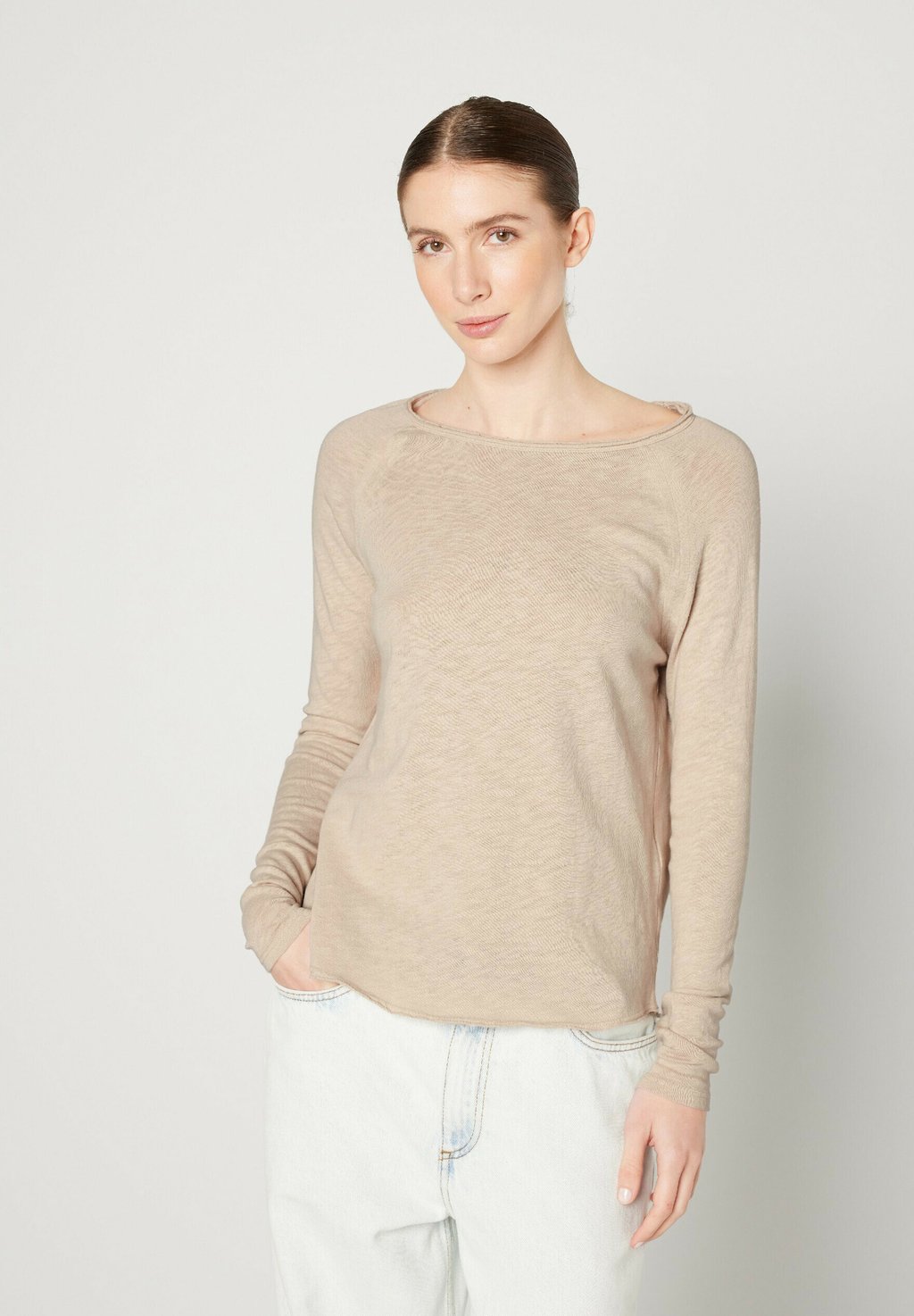 Футболка с длинным рукавом SONOMA American Vintage, бежевый
Футболка с длинным рукавом SONOMA American Vintage, бежевый