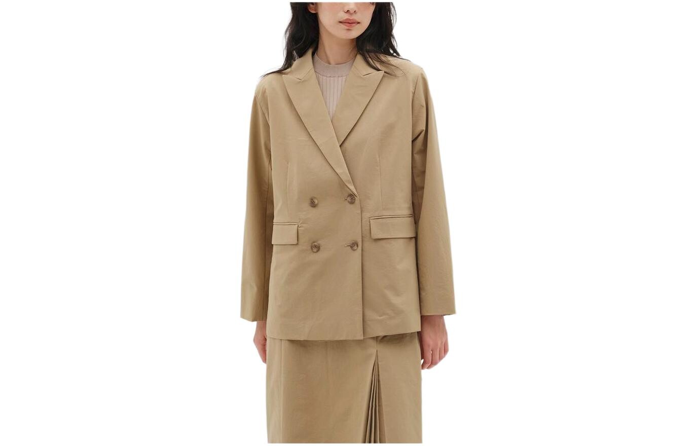 Куртка женская хаки New Balance 
Куртка женская хаки New Balance