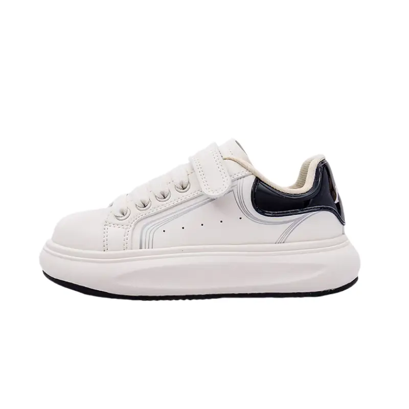 Нескользящие и дышащие низкие детские кроссовки для повседневной носки KAPPA KIDS, бежевый/черный
Нескользящие и дышащие низкие детские кроссовки для повседневной носки KAPPA KIDS, бежевый/черный