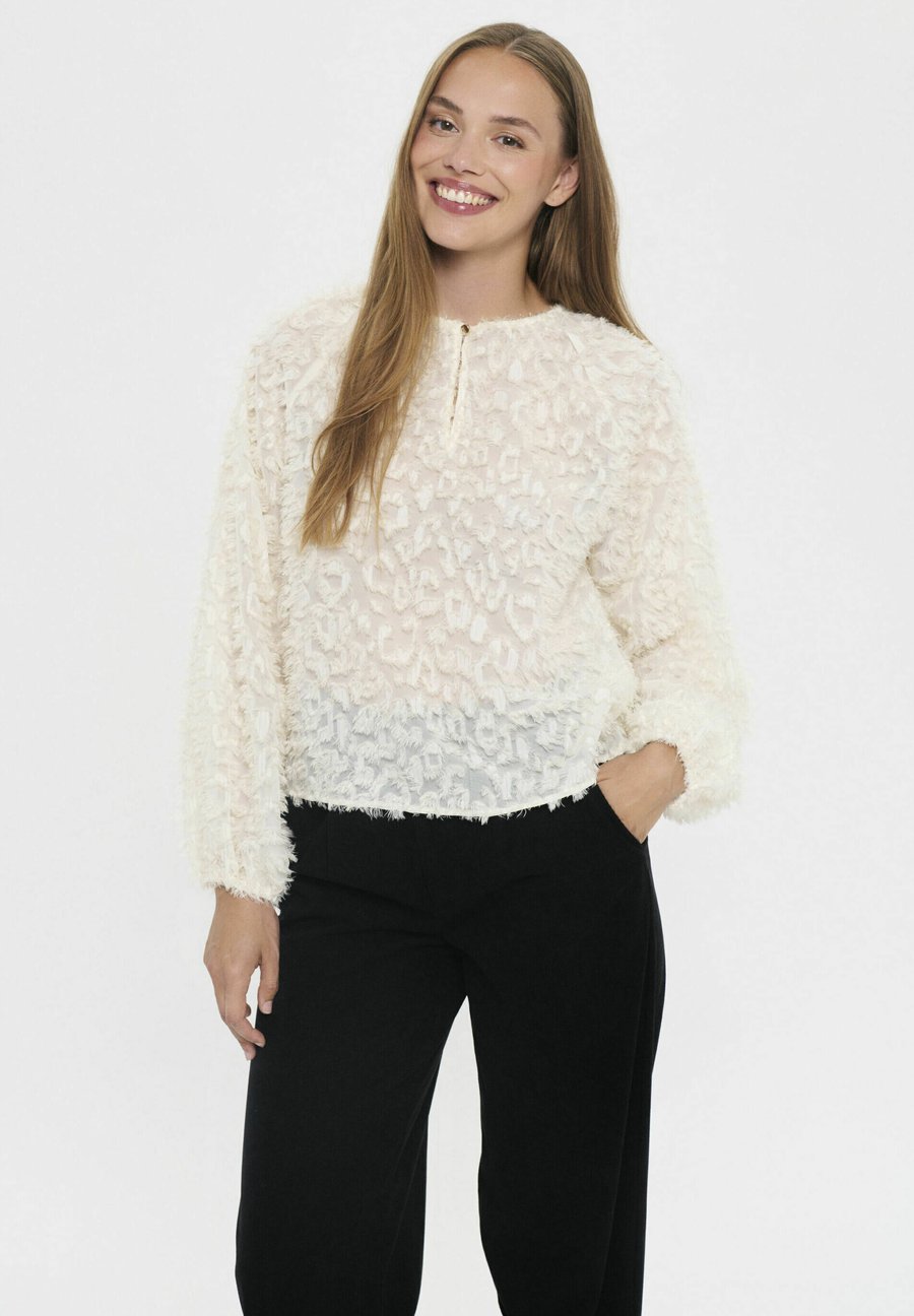 Блуза Saint Tropez Blouse, Ice/Off-White
Блуза Saint Tropez Blouse, Ice/Off-White