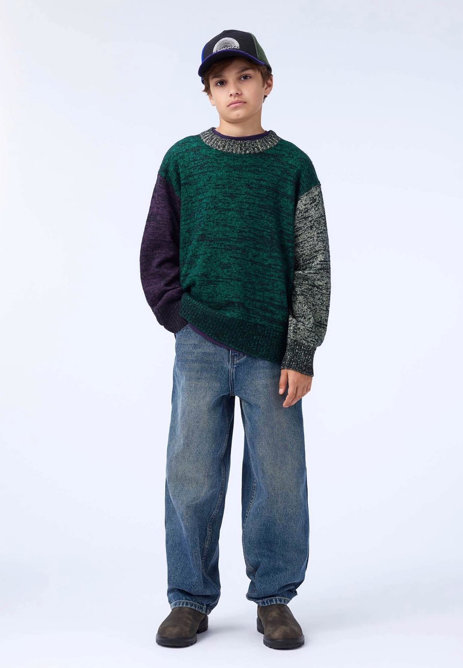 Джемпер Molo BRIAN UNISEX, Dark Green
Джемпер Molo BRIAN UNISEX, Dark Green