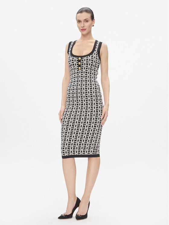 Трикотажное платье приталенного кроя Elisabetta Franchi, черный
Трикотажное платье приталенного кроя Elisabetta Franchi, черный