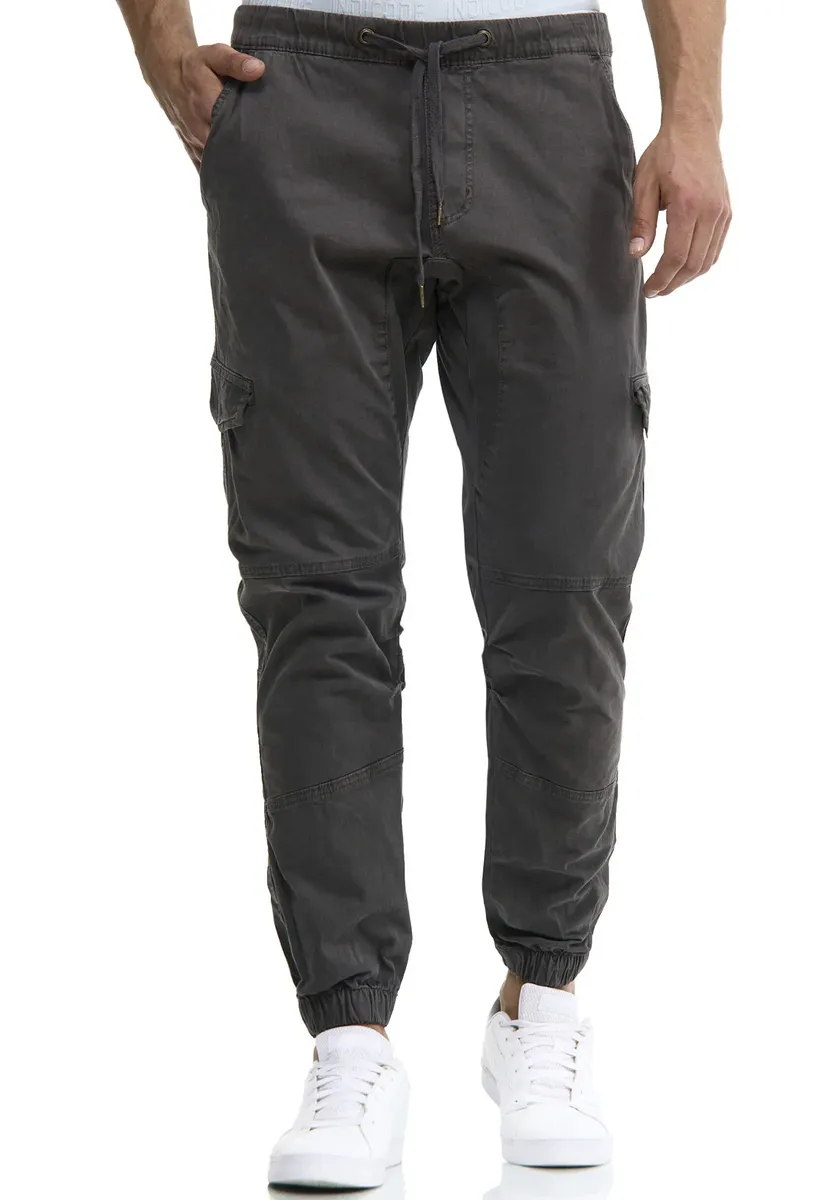 Брюки-карго Indicode "INLevi", цвет Raven
Брюки-карго Indicode "INLevi", цвет Raven