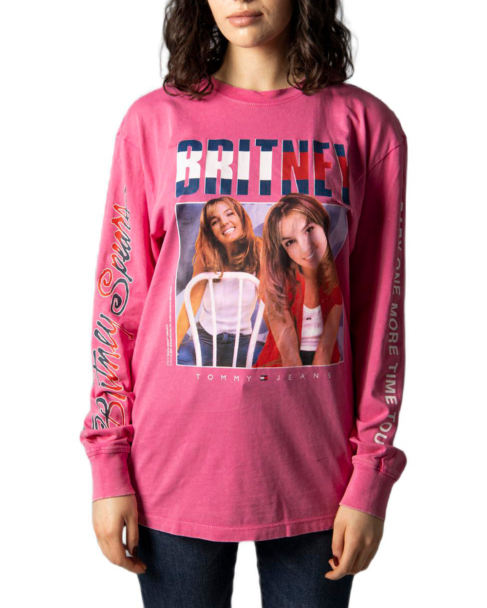Лонгслив женский Tommy Jeans с принтом Britney, розовый
Лонгслив женский Tommy Jeans с принтом Britney, розовый