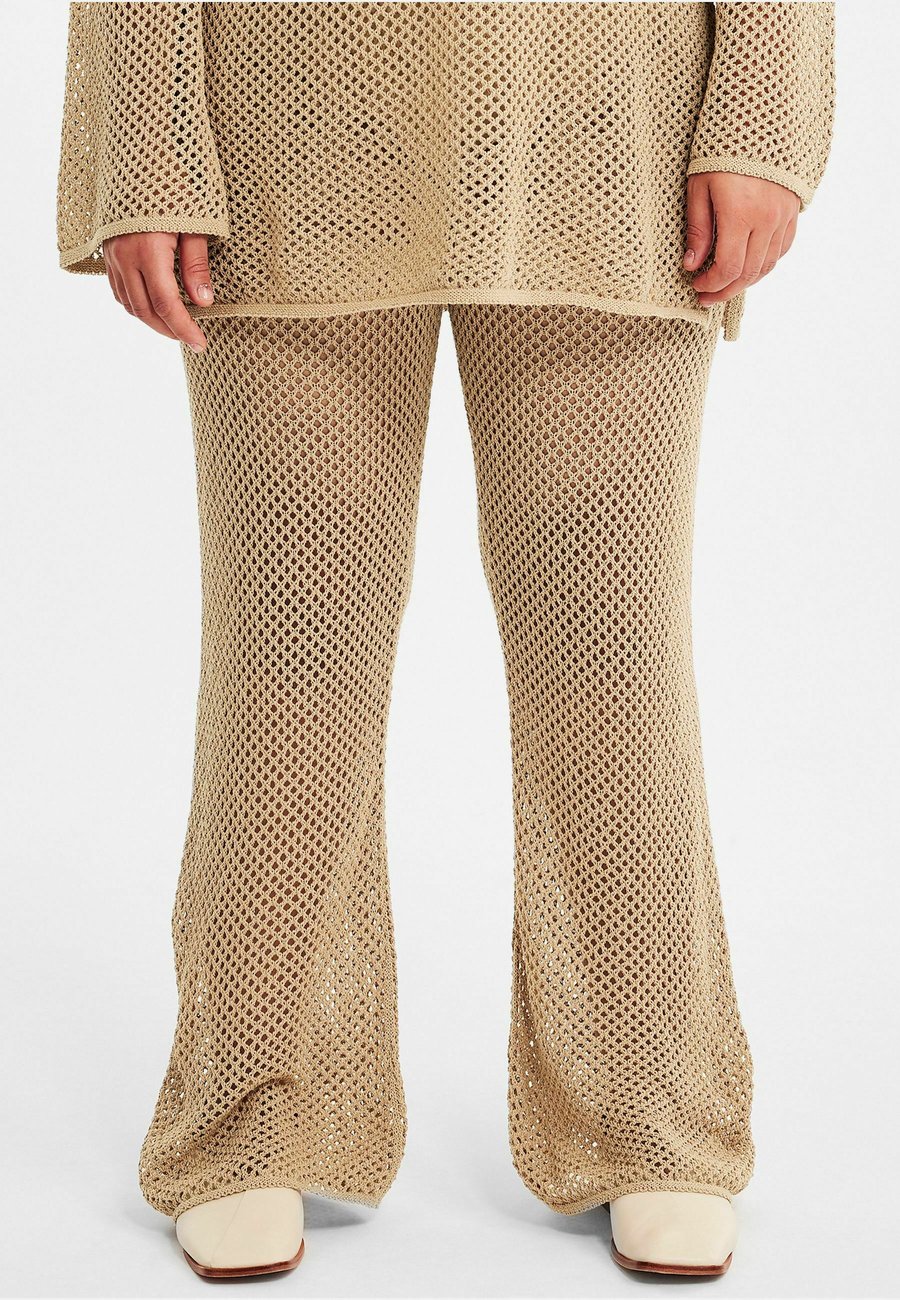 Брюки XLNT by Kappahl EYELET, Dark Beige/Beige
Брюки XLNT by Kappahl EYELET, Dark Beige/Beige