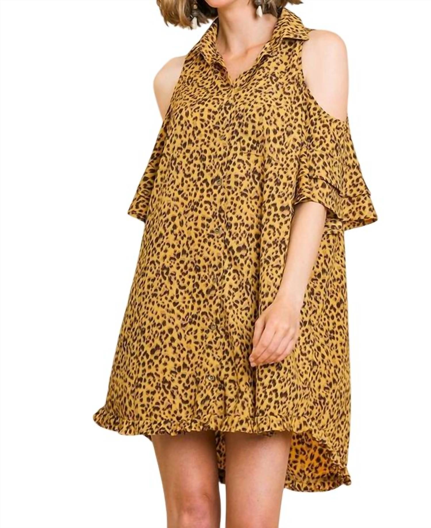 Платье с открытыми плечами в леопардовом стиле umgee
Платье с открытыми плечами в леопардовом стиле umgee