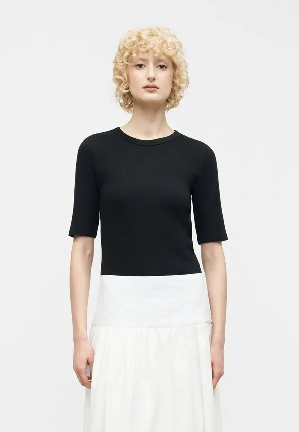 Простая футболка Gap, Black, Черный, Простая футболка Gap, Black
Простая футболка Gap, Black, Черный, Простая футболка Gap, Black