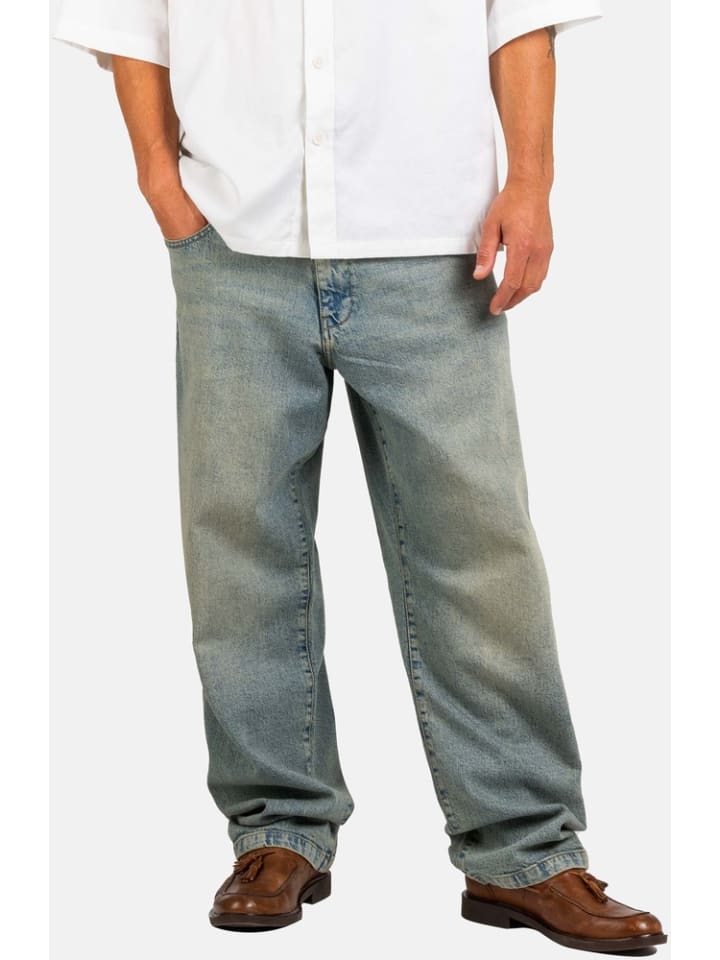 Джинсы "Solid" бежевого цвета Reell
Джинсы "Solid" бежевого цвета Reell