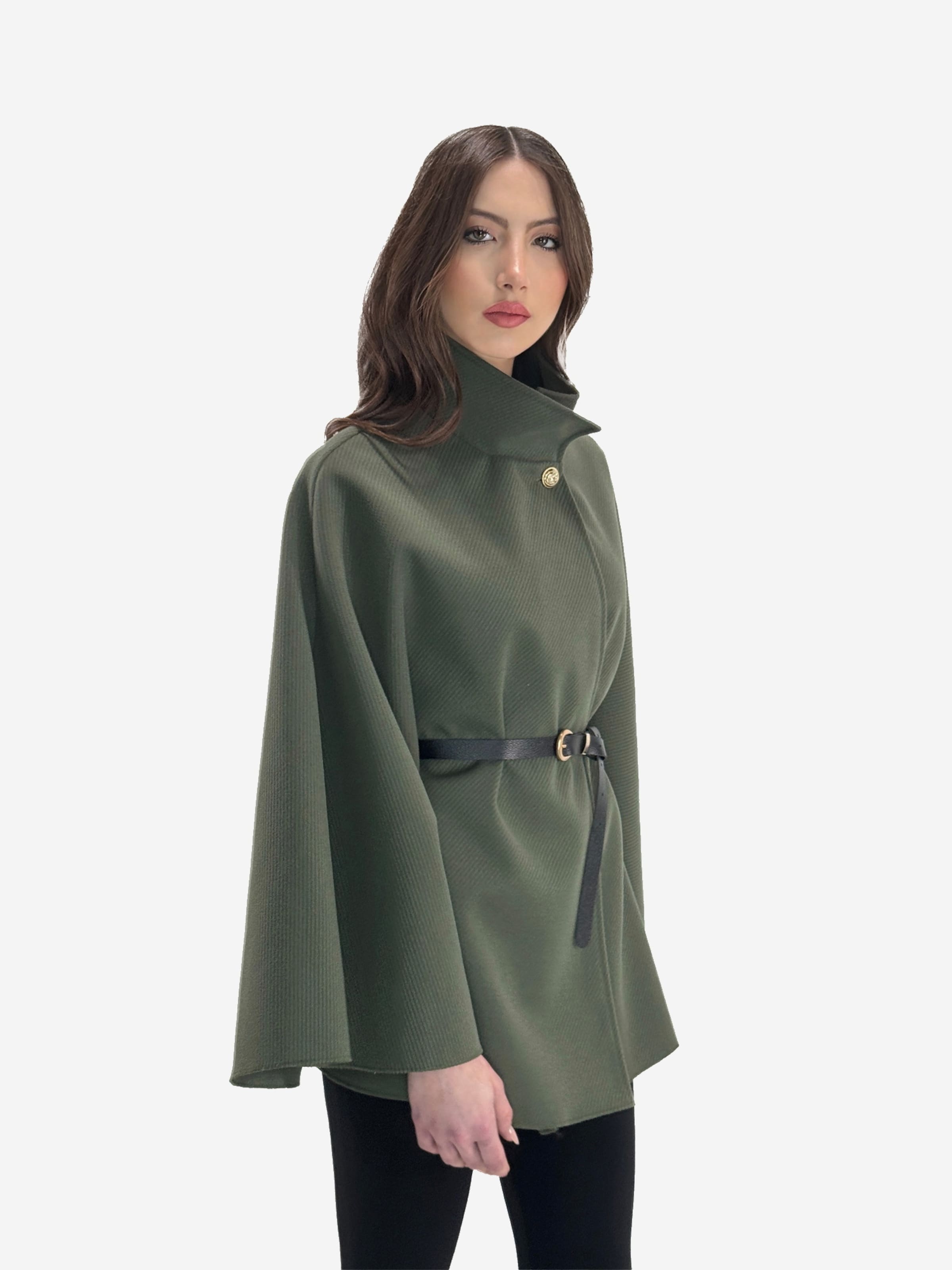 Elara Межсезонное пальто цвета хаки
Elara Межсезонное пальто цвета хаки