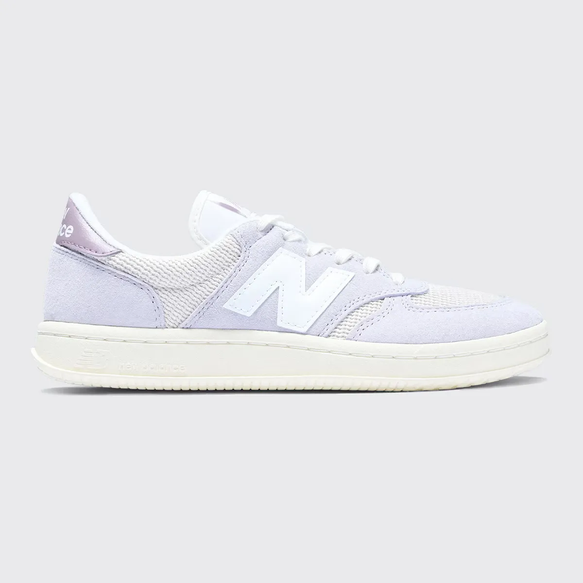 Мужские повседневные кроссовки New Balance CT500GC, цвет Violeta
Мужские повседневные кроссовки New Balance CT500GC, цвет Violeta