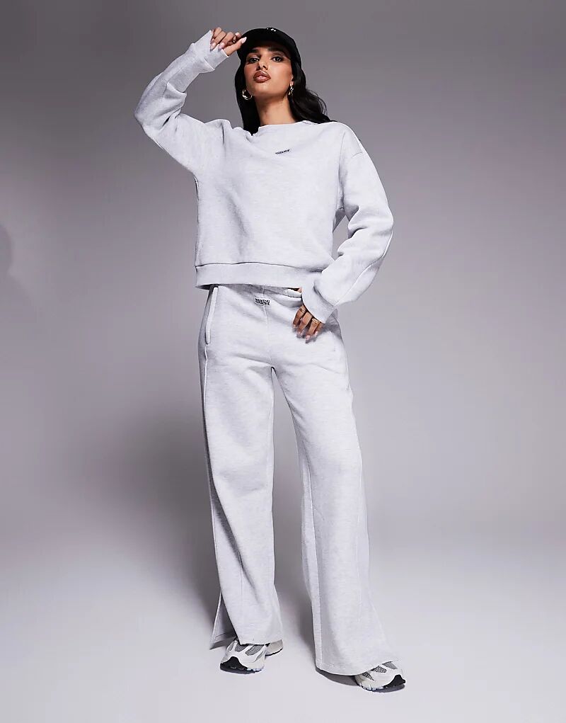 Спортивные брюки Weekend Collective прямого кроя с карманами серого меланжевого цвета Asos Weekend Collective
Спортивные брюки Weekend Collective прямого кроя с карманами серого меланжевого цвета Asos Weekend Collective