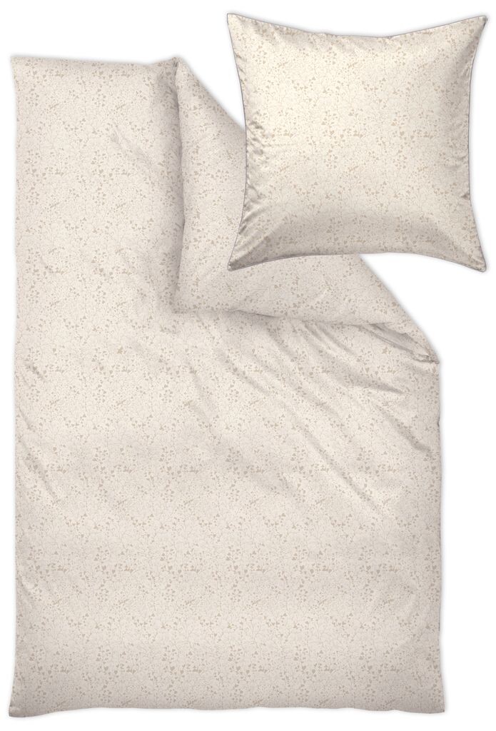 Curt Bauer Mako парчовое дамасское постельное белье Love 155x200 см + 80x80 см телесный
Curt Bauer Mako парчовое дамасское постельное белье Love 155x200 см + 80x80 см телесный