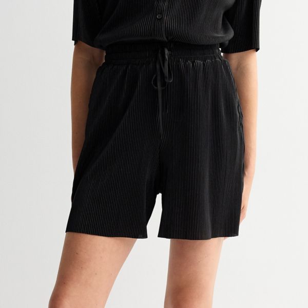 Женские плиссированные шорты Intempo, черный
Женские плиссированные шорты Intempo, черный