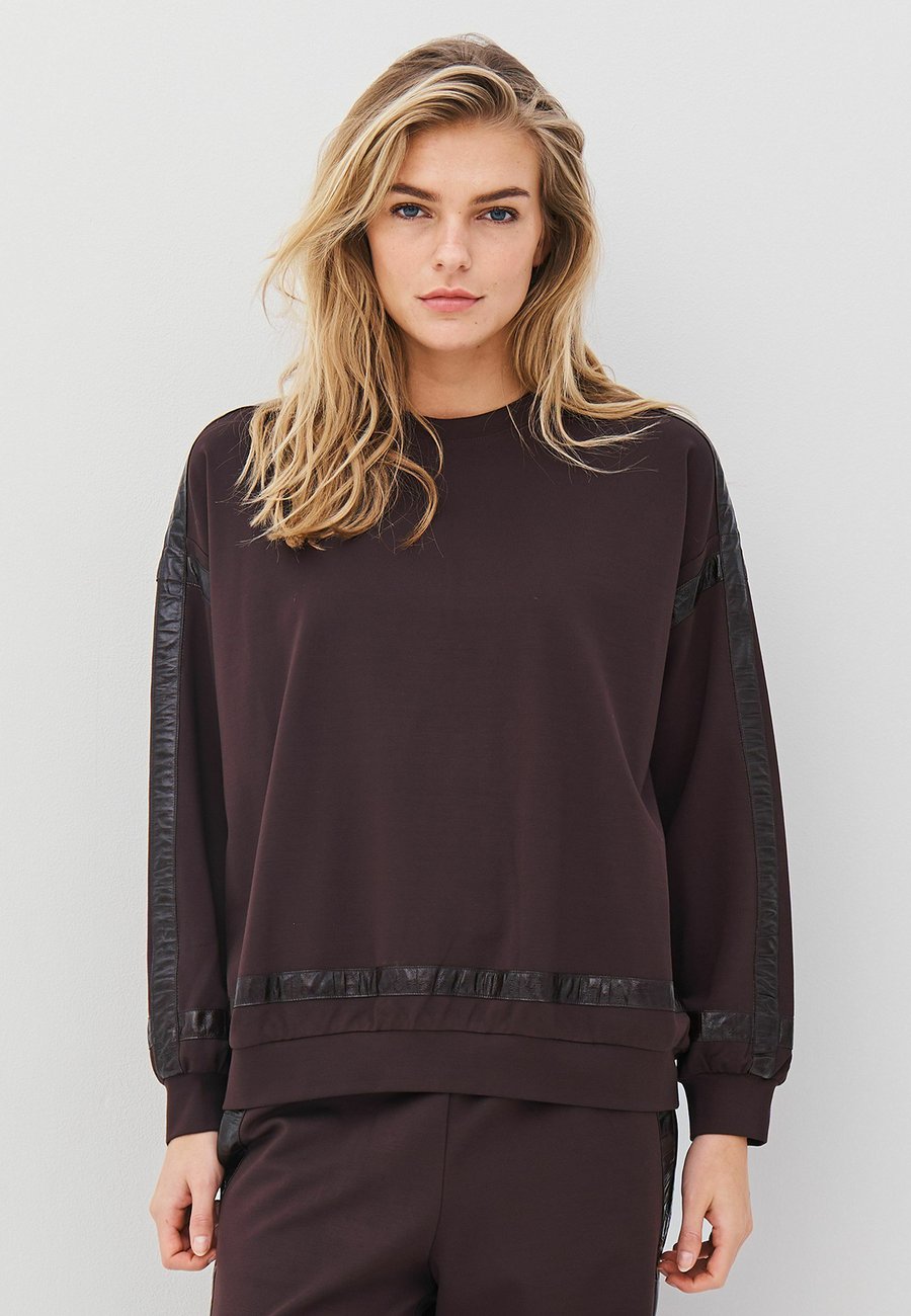 Толстовка NÜ Denmark ATHEA, Brown/Bordeaux, Коричневый, Толстовка NÜ Denmark ATHEA, Brown/Bordeaux
Толстовка NÜ Denmark ATHEA, Brown/Bordeaux, Коричневый, Толстовка NÜ Denmark ATHEA, Brown/Bordeaux