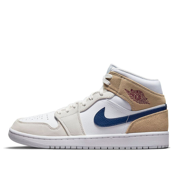 Кроссовки 1 средние Air Jordan, белый
Кроссовки 1 средние Air Jordan, белый