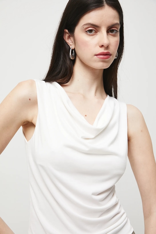 Топ Medicine, бежевый
Топ Medicine, бежевый