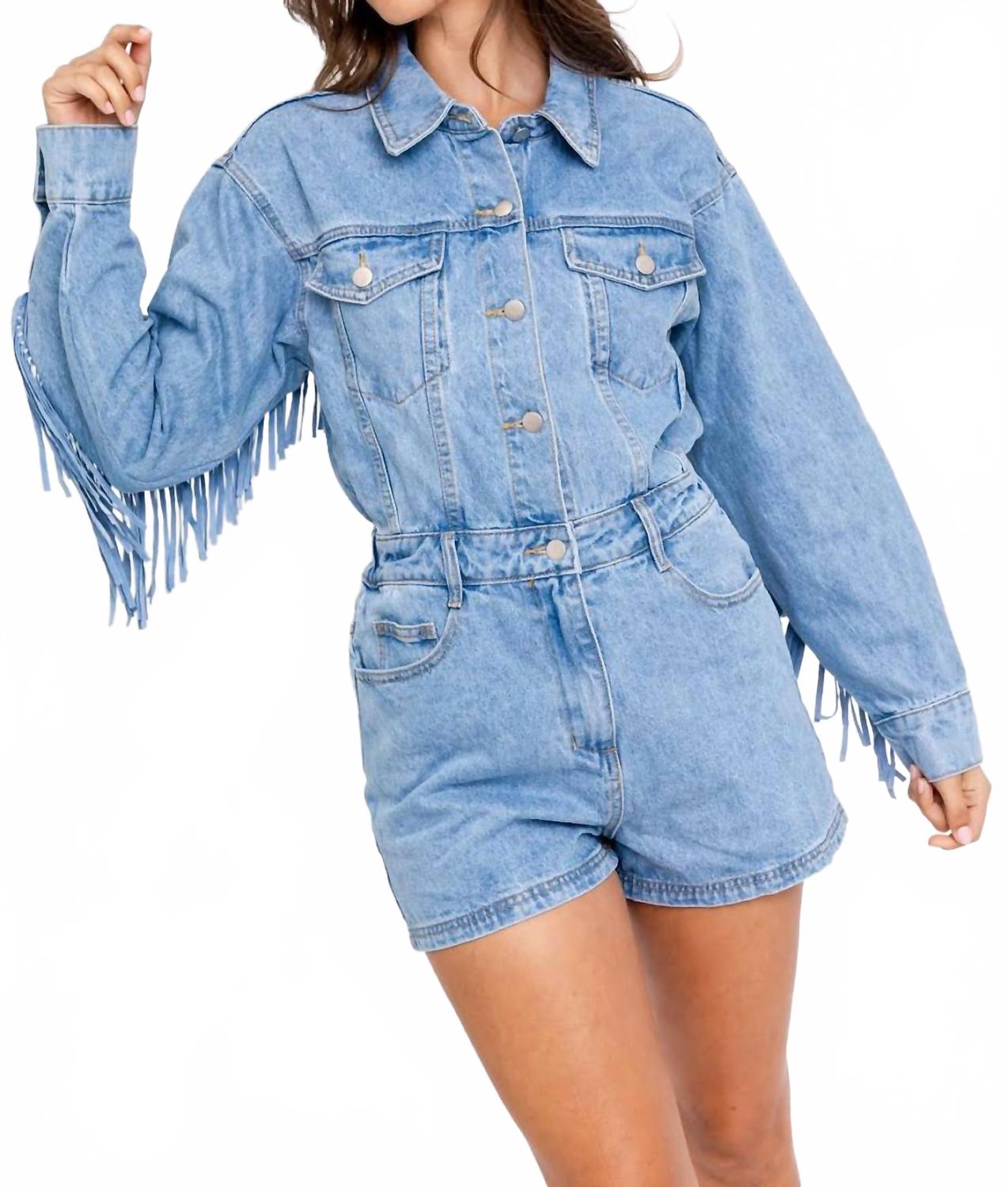 Джинсовый комбинезон с бахромой в синем цвете LE LIS
Джинсовый комбинезон с бахромой в синем цвете LE LIS